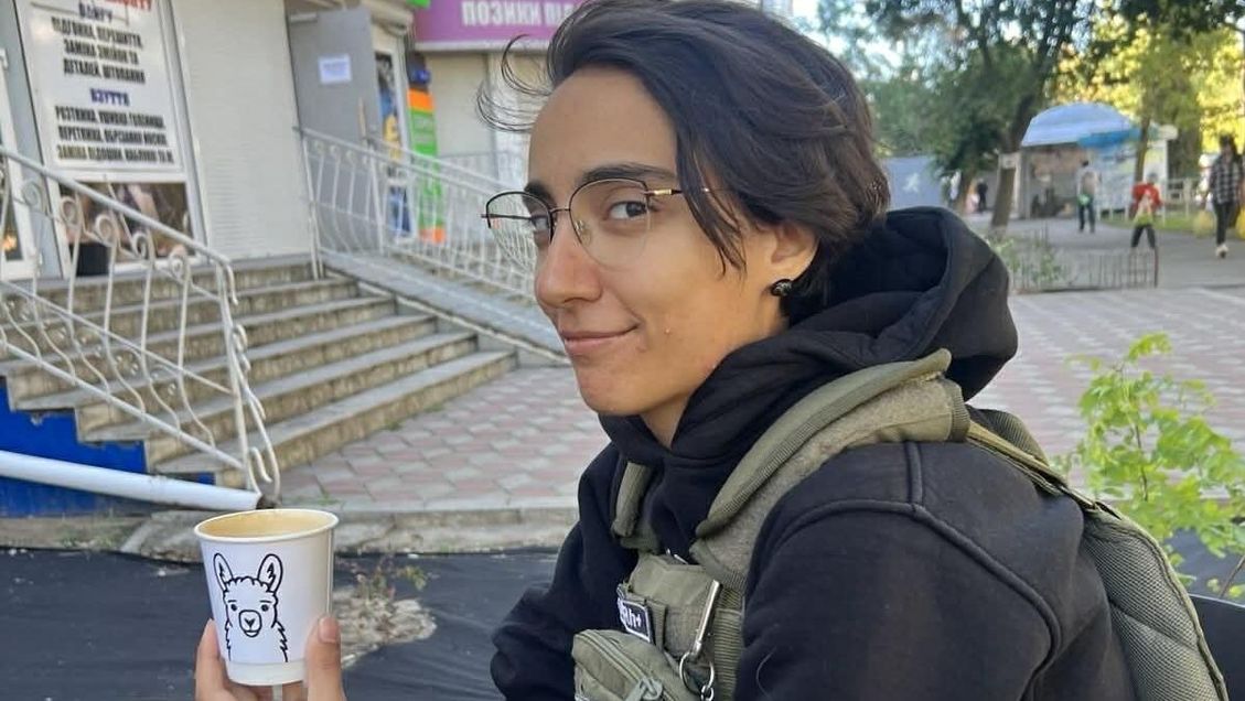 Vojáci u řeky v první linii žehrají na nedostatek munice, říká dobrovolnice - Seznam Zprávy